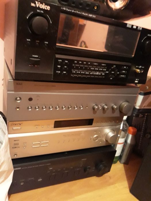 Stații amplificare audio de firma ,aduse din Danemarca de o zi