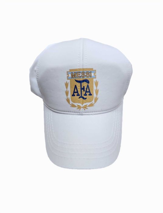 Мбапе Реал Мадрид Бяла Шапка с Козирка Фенска 24/25