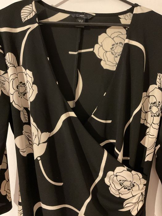 Рокля р. 42, H & M