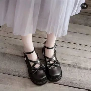 Срочно продаю туфли