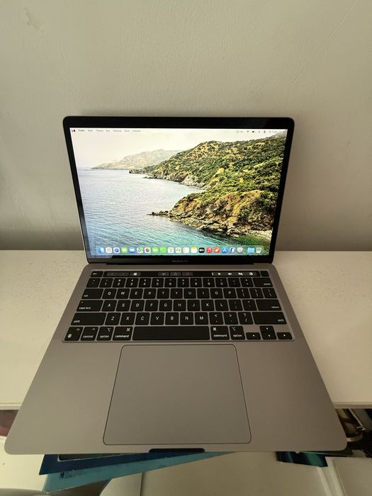 Macbook Pro 2020/16/1Tb