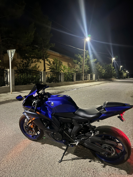 продается Yamaha R7 2023