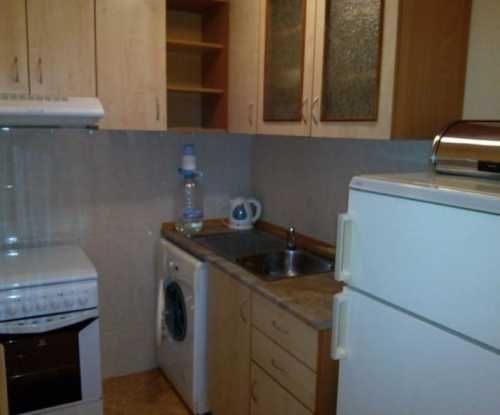 Дава се под наем Двустаен апартамент в Бургас, Лазур - 52 кв.м за 204 € - Снимка #1