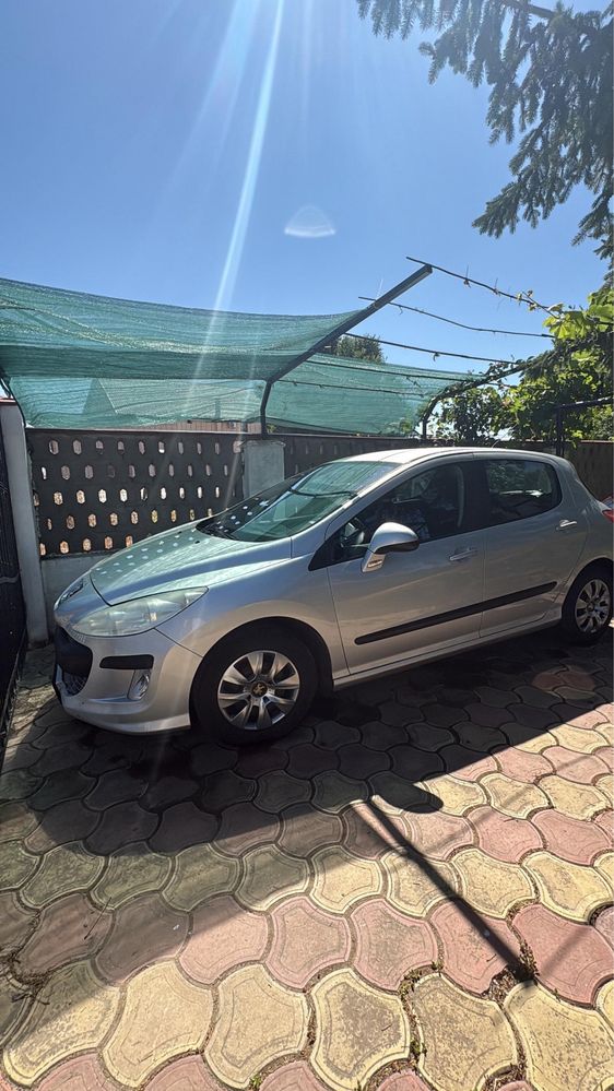 Peugeot 308 1.6 hdi gri