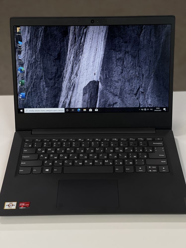 Продается ноутбук Lenovo V14