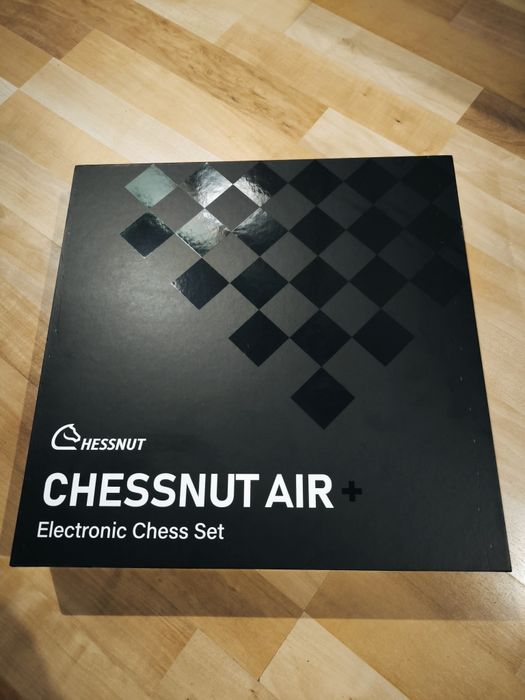 Електронен смарт шах Chessnut Air