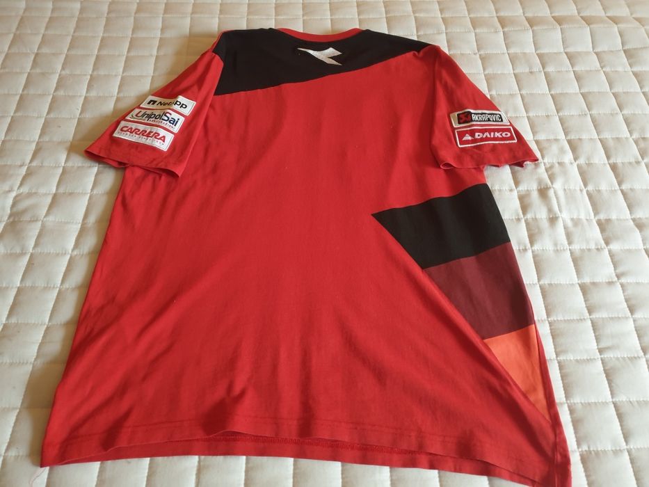 Tricou de barbati  -  100 lei.