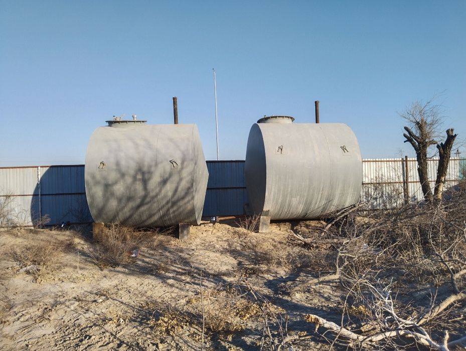 Систерна 12 кубов 2 шт