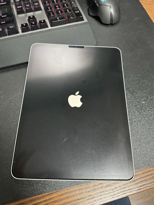Ipad pro 11 128gb M1 in perfecta stare
