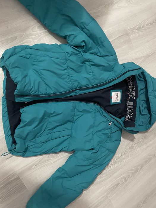 Geaca tommy albastra XS