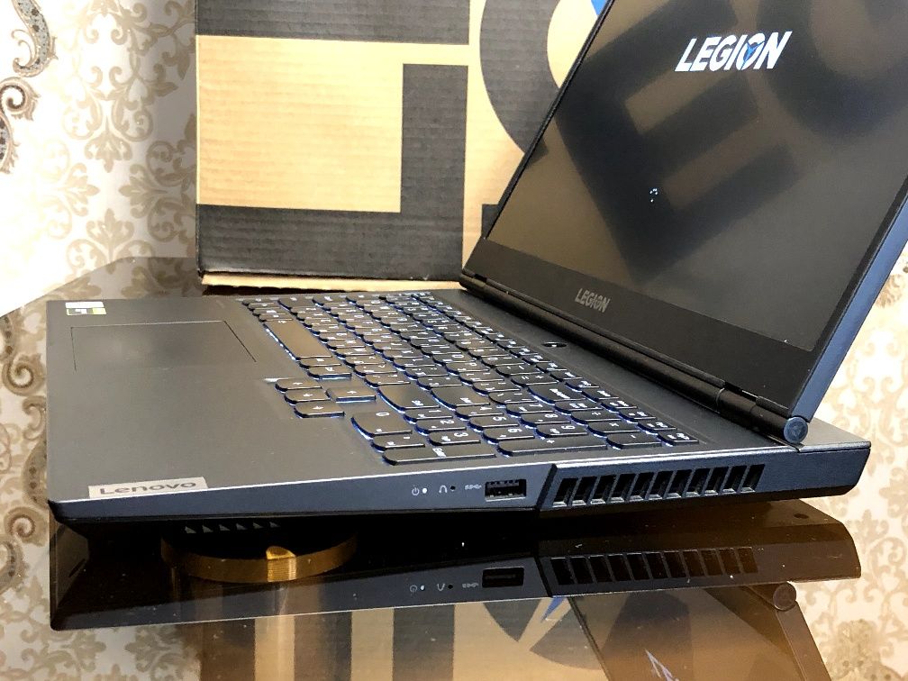 Игровой ноутбук Lenovo Legion 5 intel Core i5, Nvidia Geforce GTX 1650