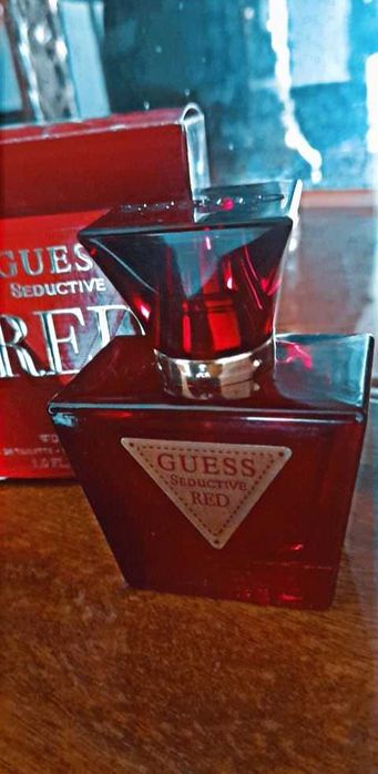 Парфюм Red Guess seduction