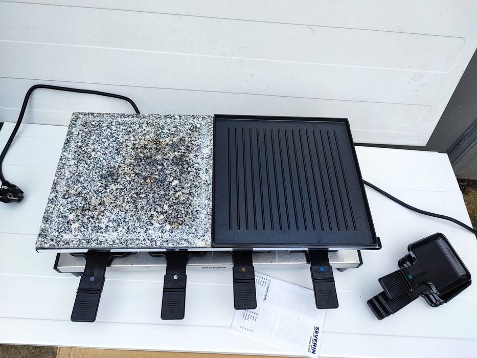 Raclette Severin RG cu piatra naturala de gratar si placa de gratar