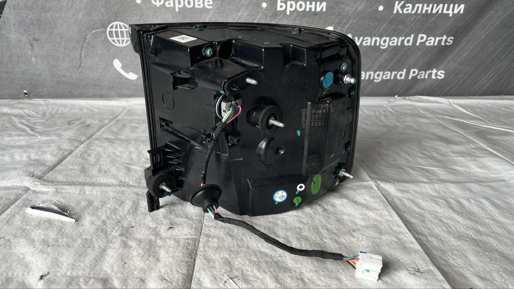 Ляв и десен стоп Volvo EX30 2023-