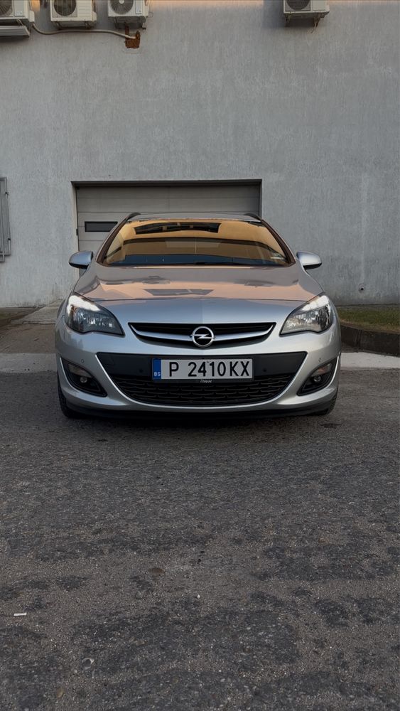 Opel Astra J 2015 1.6 CDTI 136к.с