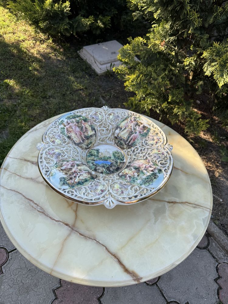 Fructiera deosebita din portelan capodimonte