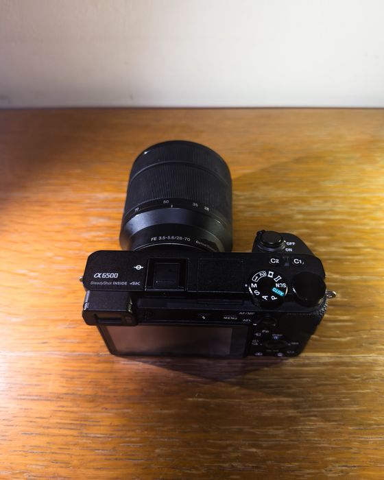 Camera Sony a6500 4K + obiectiv Sony 28-70mm FE