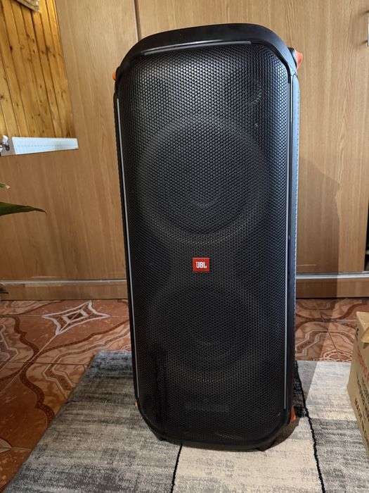 JBL PartyBox 710 800W stare foarte buna