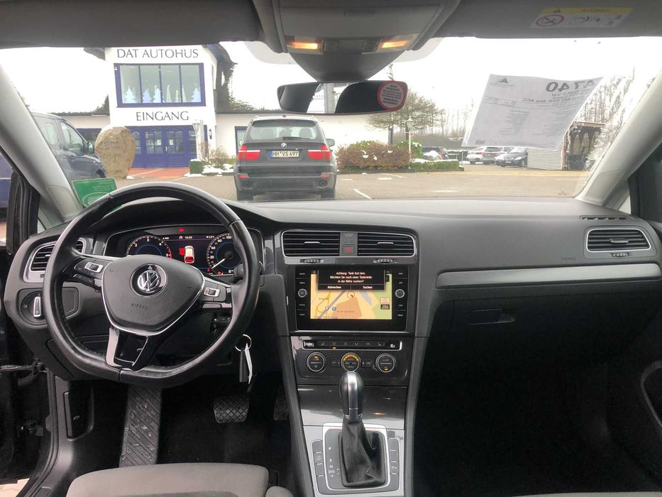 VW Golf 7 2.0 TDI DSG 150CP 2019 – ACC / Camera / Alcantara / LED