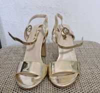 Sandale dama , culoarea gold