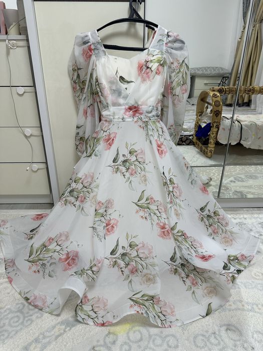 Продам платье вечернее