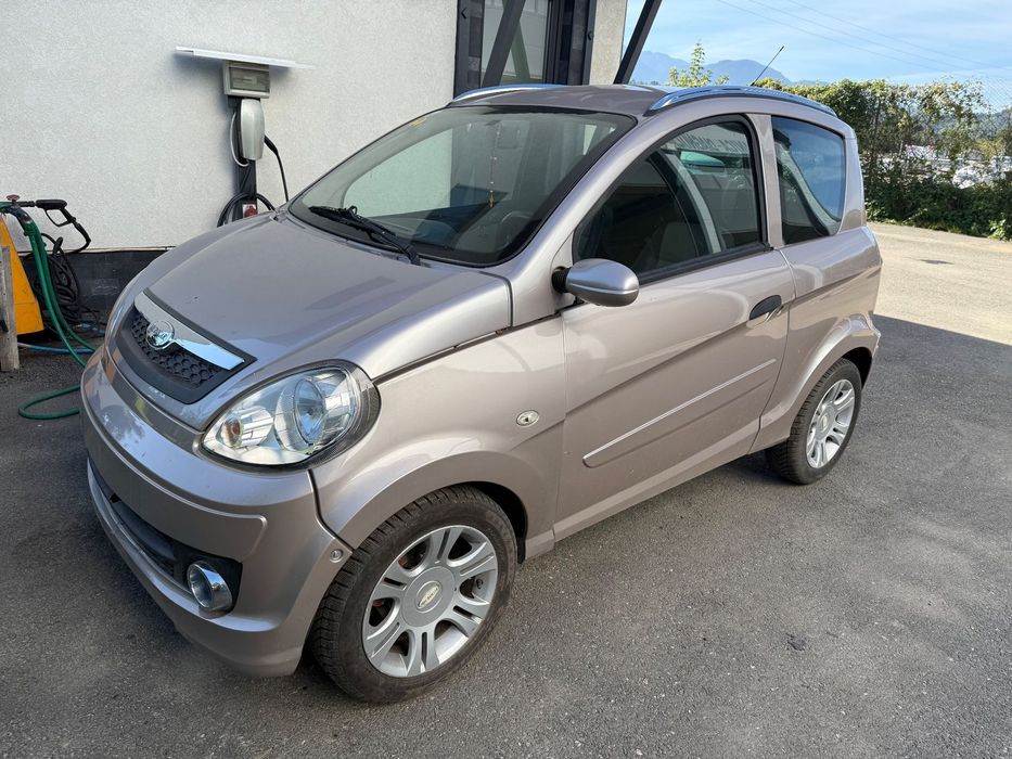 Microcar M.Go Masina cu permis de la 16 ani