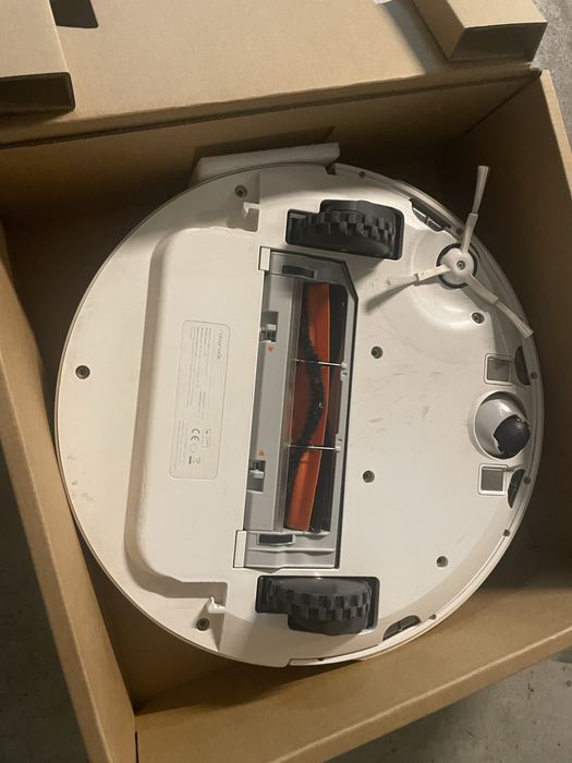 Robot de aspirare Roborock