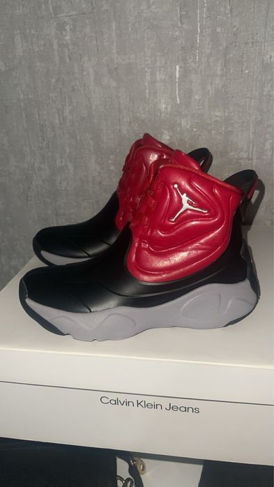 Боти Jordan 32 номер