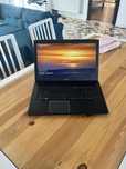 Acer 17,3 Full HD• I7-6500u• Placa video dedicata Nvidia 940MX 2gb•