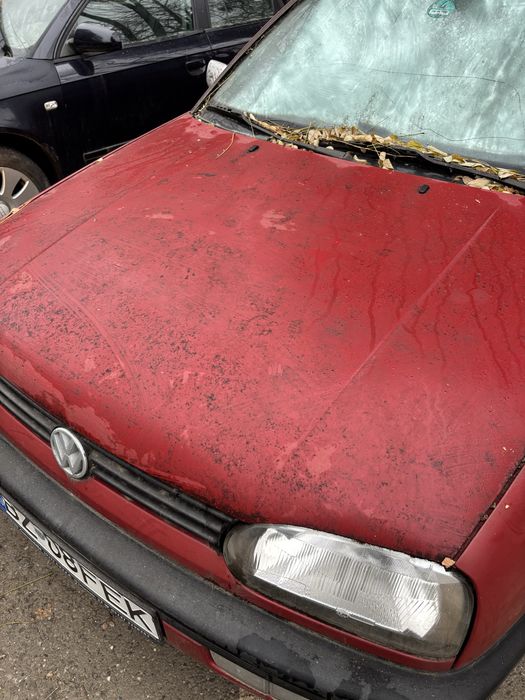 Golf 3 - se vinde toata - piese