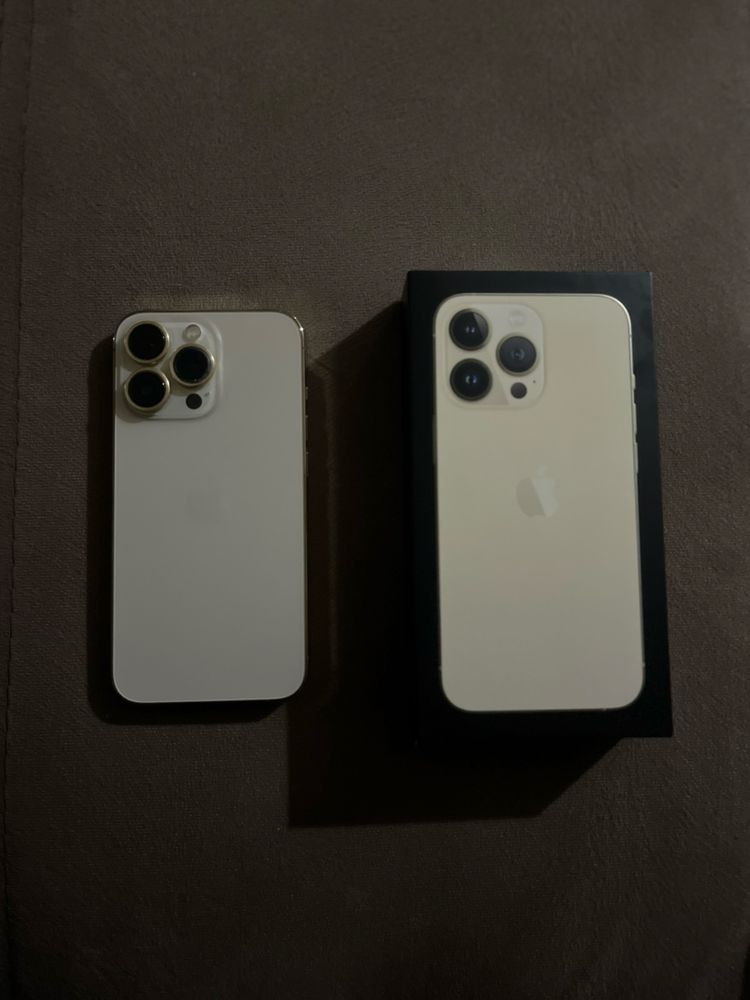 Iphone 13 pro gold -като нов