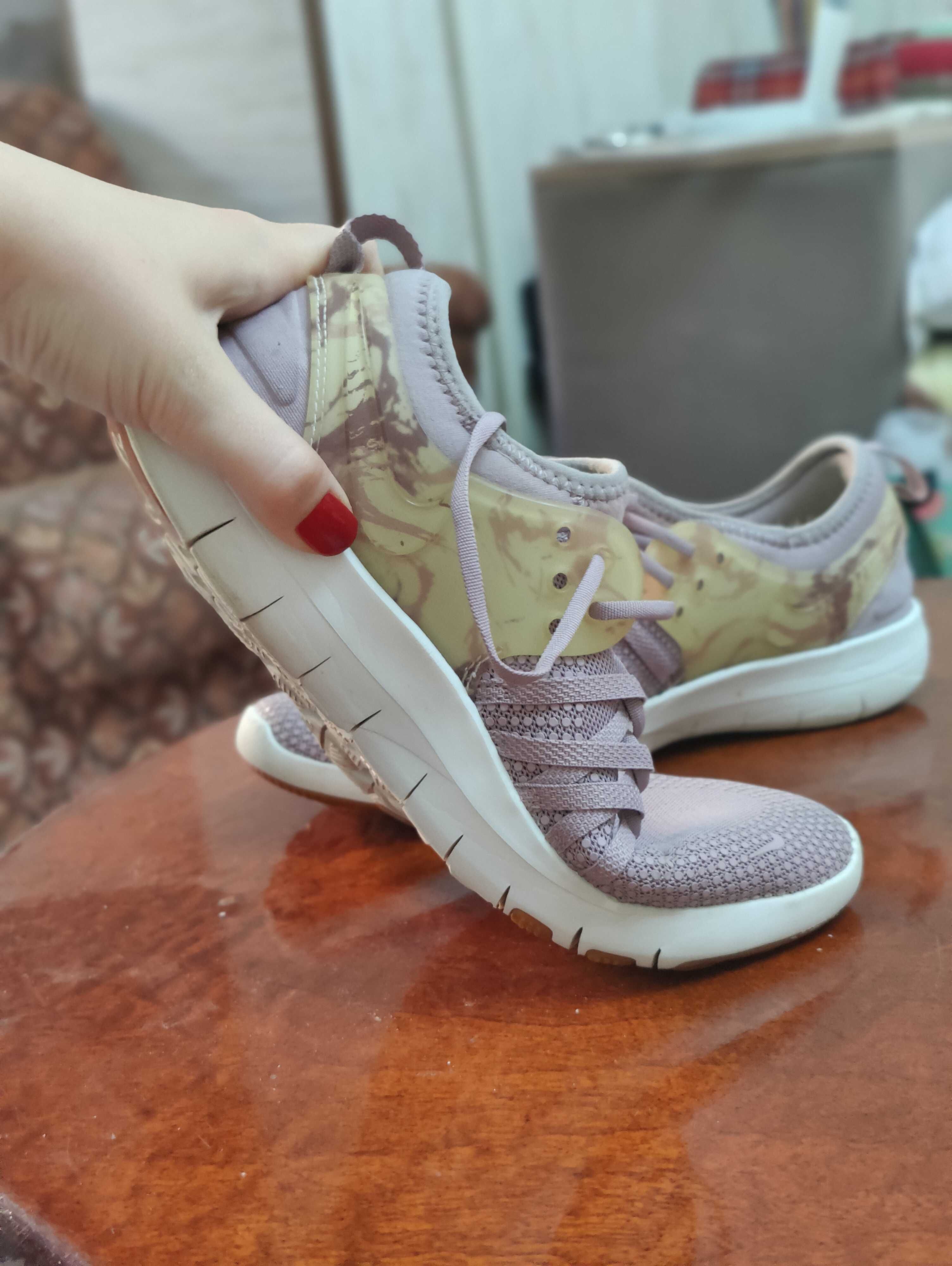 Кроссовки Nike Free RN сиреневые лавандовые 36,5