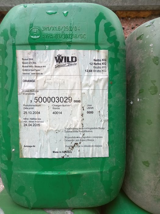 Продам пластиковые канистры 12 л