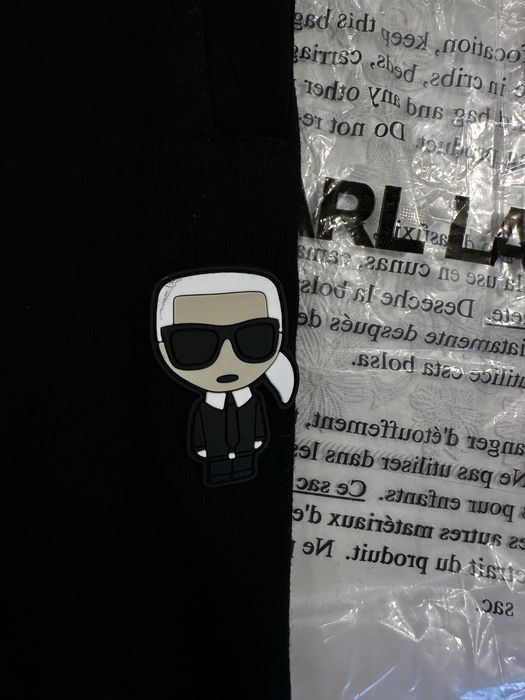 Къси панталони Karl Lagerfeld