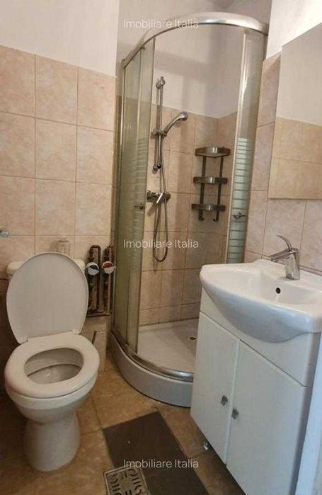 Garsoniera Piata Victoriei, Iancu de Hunedoara, etaj 3/8, bloc izolat,