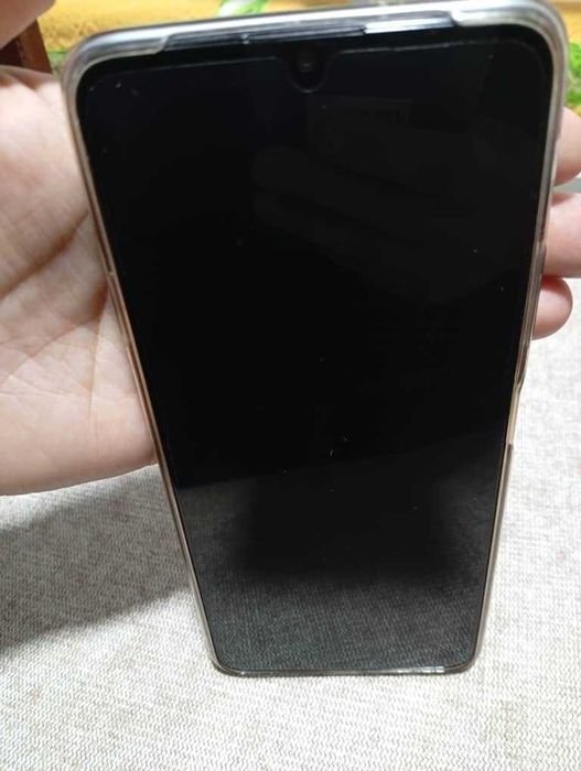 Продаю телефон HUAWEI NOVA Y72S