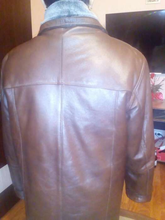 Haina piele barbateasca