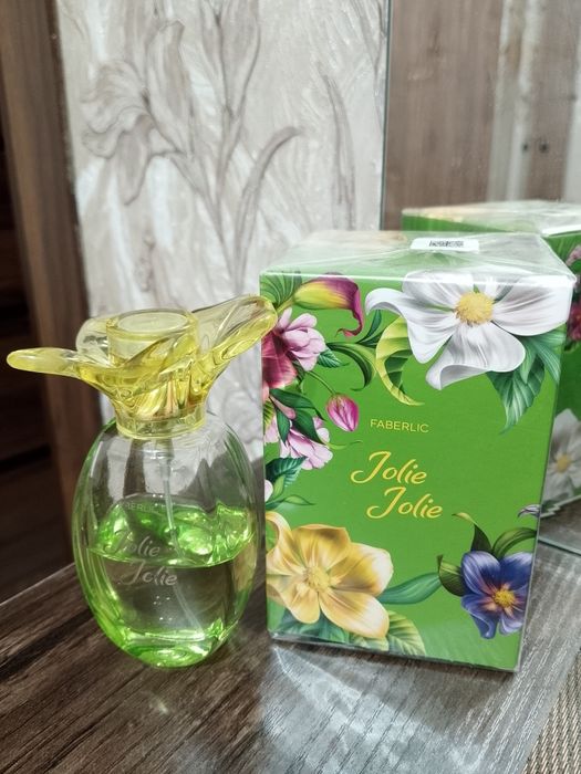 Парфюм. вода "Jolie Jolie" от  Faberlic. Полфлакона.
