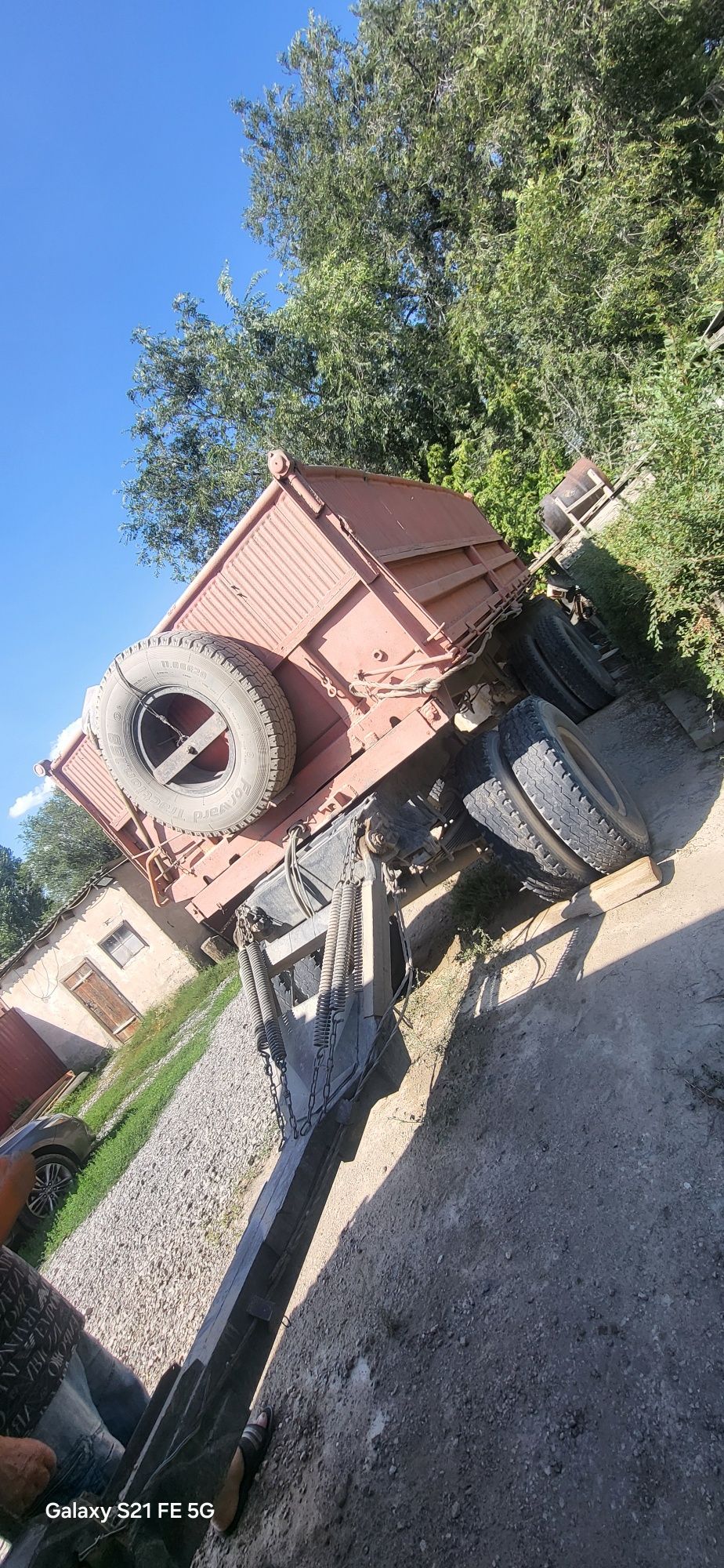 Продам прицеп на камаз