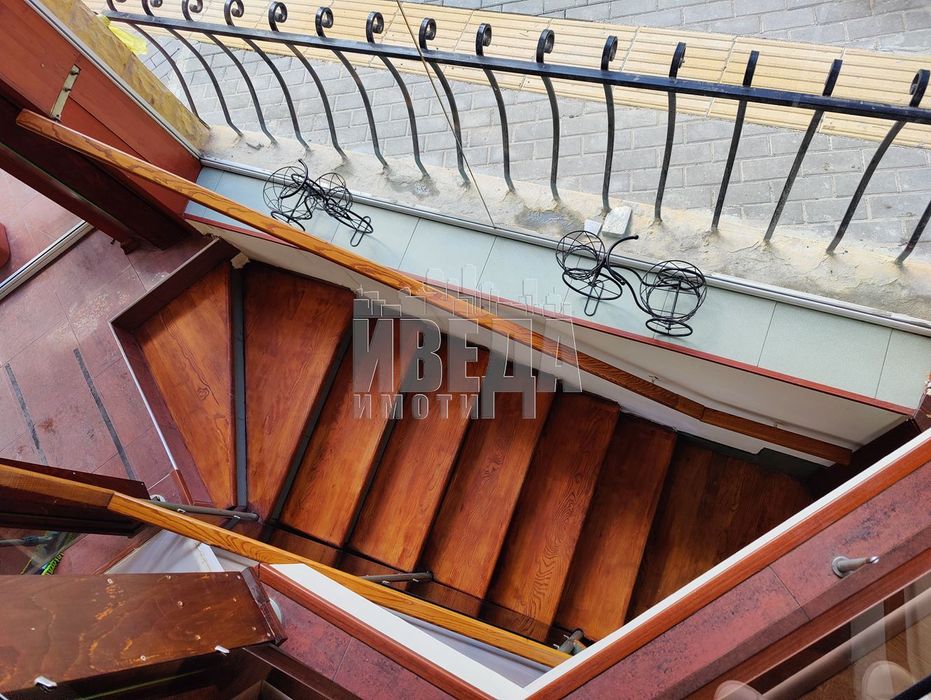 Продава се Заведение в Варна, Лятно кино Тракия - 125 кв.м за 1080 €/кв.м - Снимка #4