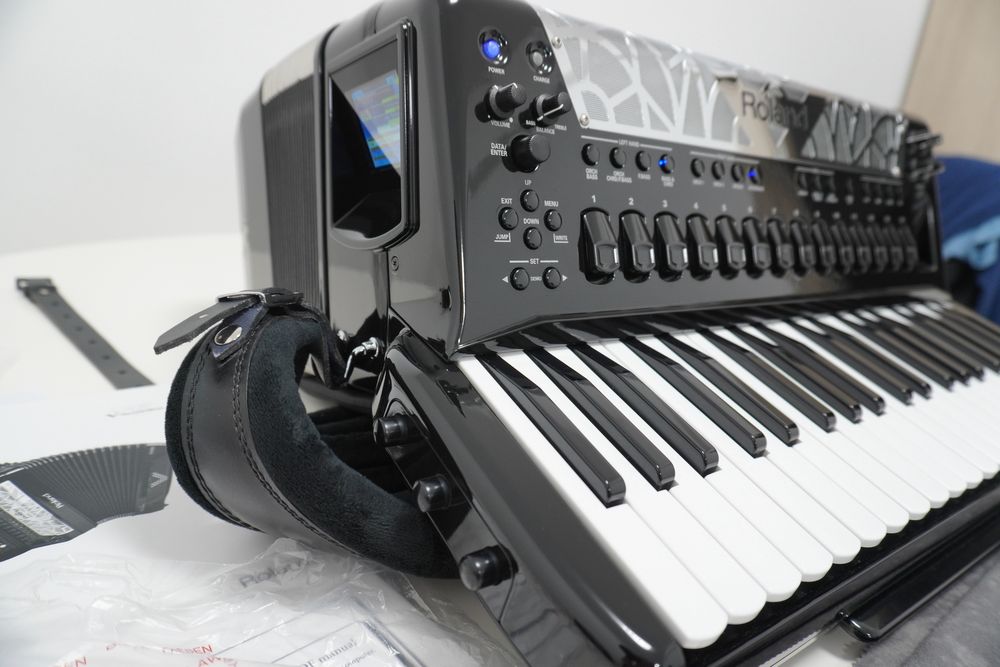 Vand acordeon Roland Fr8X