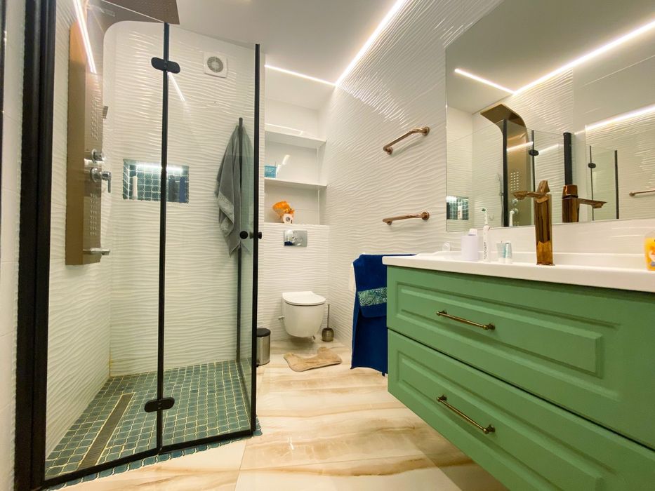 Inchiriez apt 2 camere in Wings