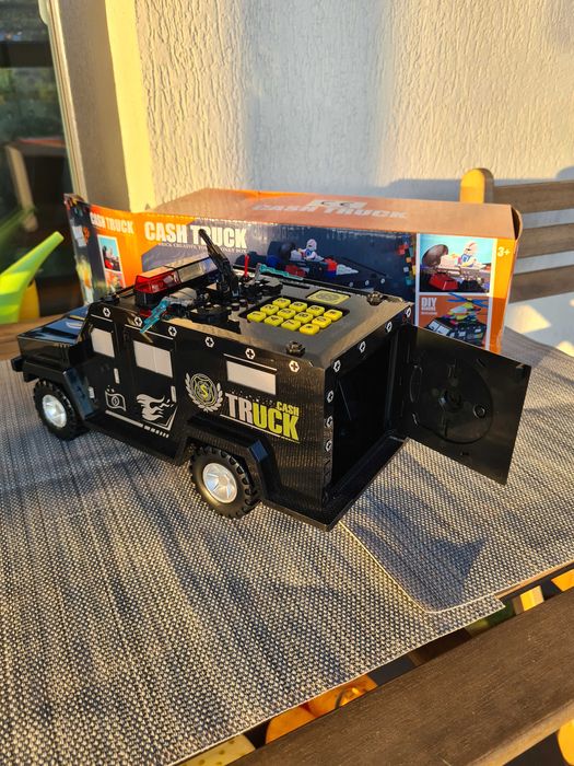 Masina pusculita ptr copii