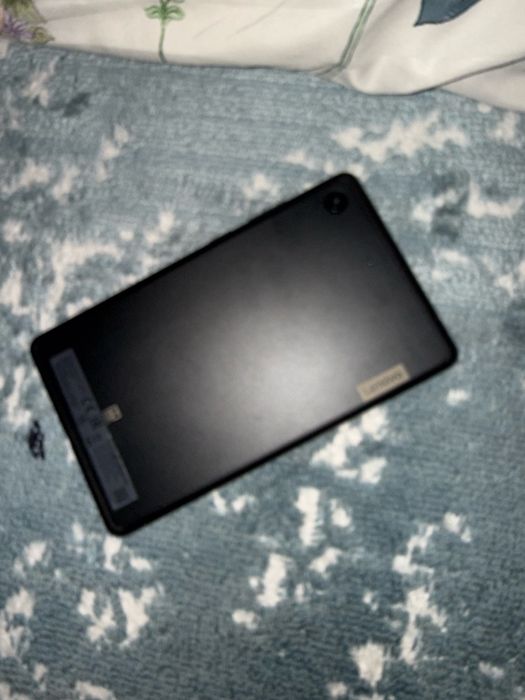 Срочно продам Планшет Lenovo