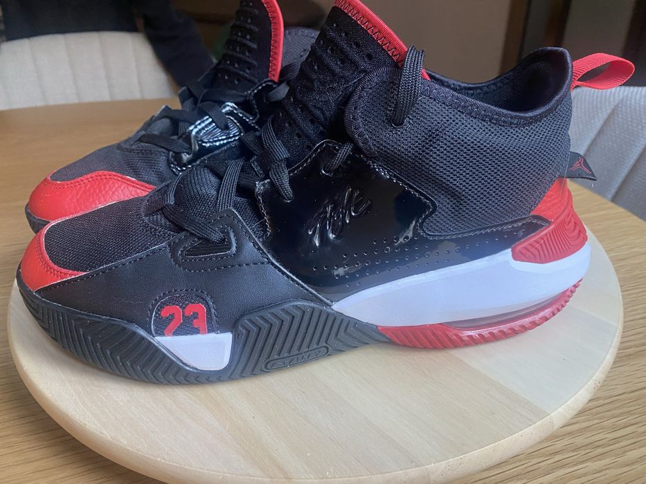 Adidasi Nike Jordan nr.42