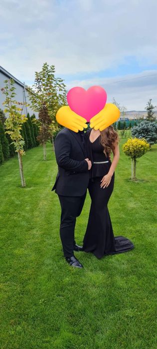 Rochie de seara tip sirena cu trena