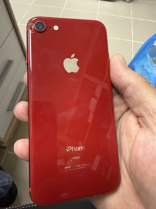 iPhone 8 red 64gb