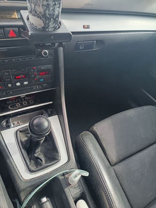 Vând Audi A4 B6 2002