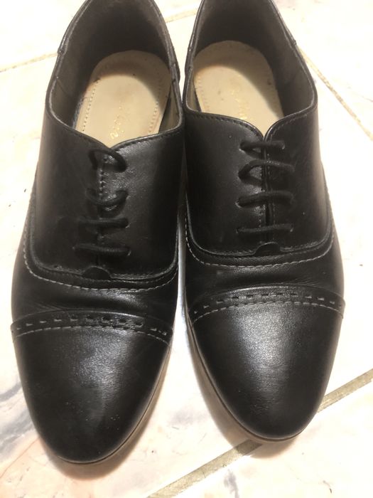 Vand pantofi piele, stare excelenta