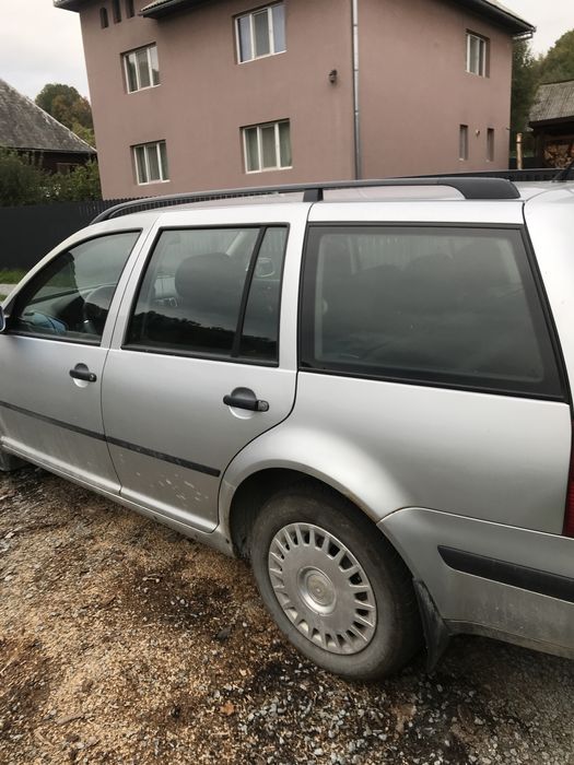 Golf4 pentru rabla sau piese de schimb